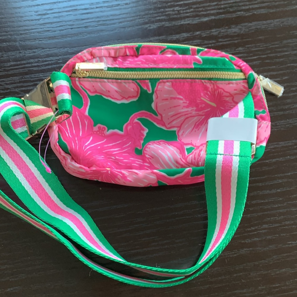 🌸Lilly Pulitzer🌸 Belt Bag - Picture 3 of 4